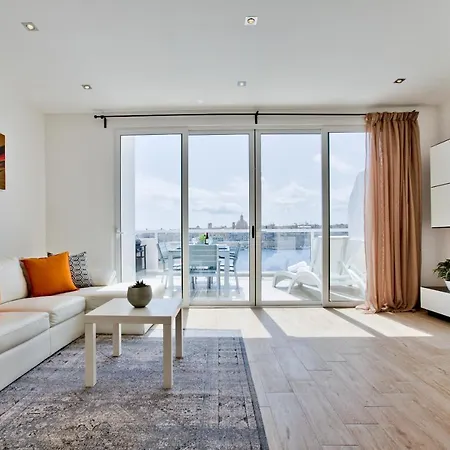 Duplex Penthouse With Sea Views & Private Terrace By Shortletsmalta *